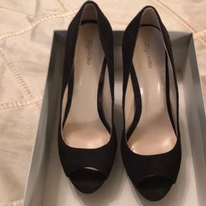 Women’s high heels